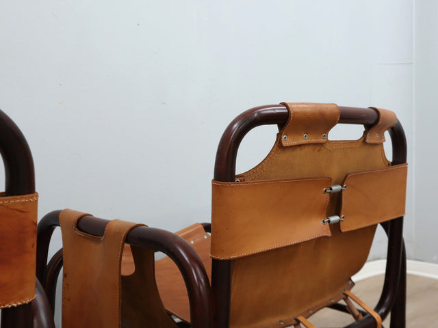 Pair of 1960s Tito Agnoli lounge chairs in restored Italian leather. Design vintage anni 60 cuoio. Cuir vintage italien. Sessel Leder. Butacas cuero.
