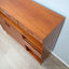 Restored 1960s Italian Teak Highboard: vintage buffet italiano in teak con piedi in ottone, Mid-Century Teak Schrank, aparador años 60, enfilade.