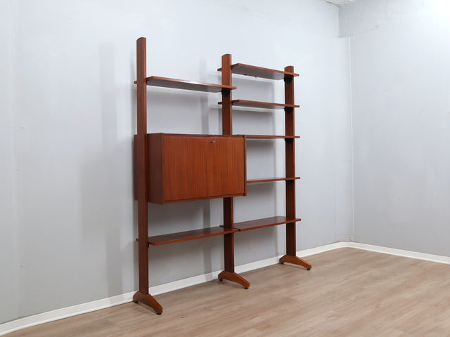 1950s teak modular wall unit: self-supporting bookcase & bar cabinet, bibliothèque en teck, Teak Regalsystem, librería modular, mobile bar vintage.