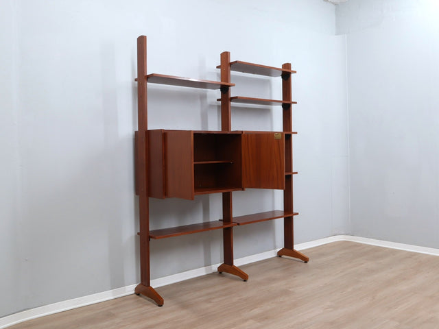 1950s teak modular wall unit: self-supporting bookcase & bar cabinet, bibliothèque en teck, Teak Regalsystem, librería modular, mobile bar vintage.