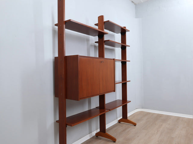 1950s teak modular wall unit: self-supporting bookcase & bar cabinet, bibliothèque en teck, Teak Regalsystem, librería modular, mobile bar vintage.