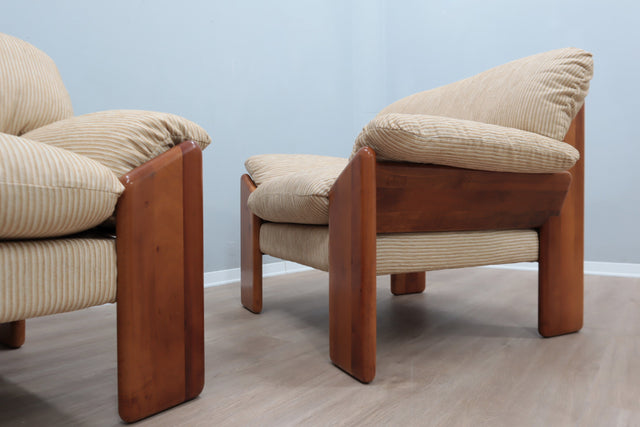 Pair of vintage walnut armchairs MOBIL GIRGI 1970s