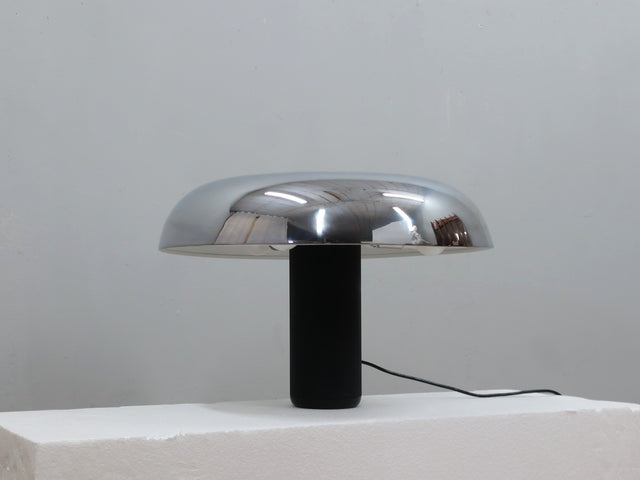 Italian 1970s Lumenform Circa table lamp mushroom design, vintage chrome rotating shade with top button, Lampe Champignon, Modernariato, Tisc hleuchte
