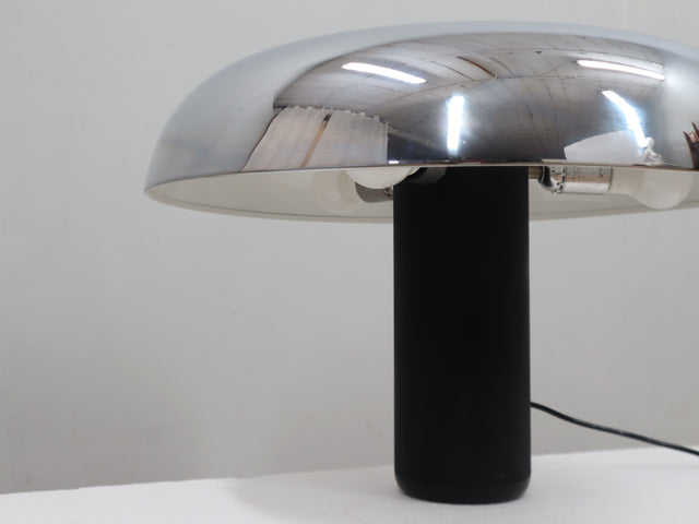 Italian 1970s Lumenform Circa table lamp mushroom design, vintage chrome rotating shade with top button, Lampe Champignon, Modernariato, Tisc hleuchte
