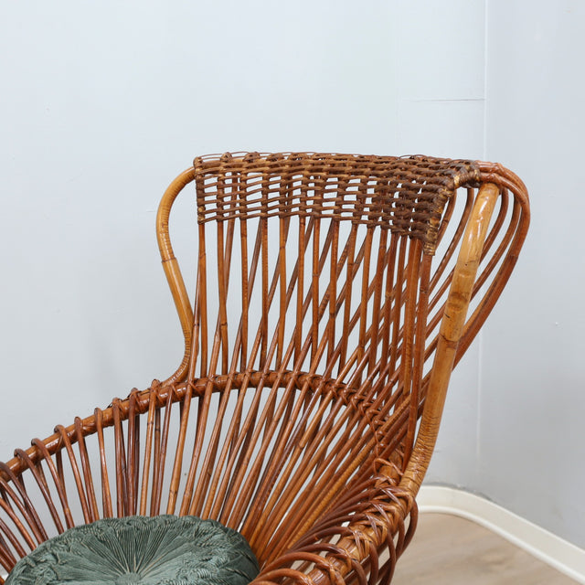 1950s Franco Albini Margherita rattan armchairs by Bonacina. Paire fauteuils Margherita en rotin 50s. Franco Albini Margherita Rattan Sessel.