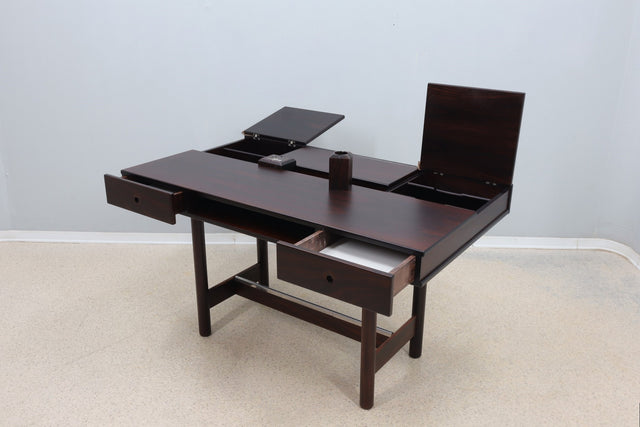 Vintage writing desk in rosewood by SAPORITI 1960s