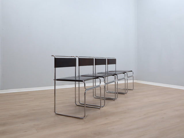 Set of 4 1970s Giovanni Carini Libellula Cantilever chairs for Planula in chromed steel and brown leather. Set 4 sedie Libellula Carini. Chaises Cantilever italiennes cuir.