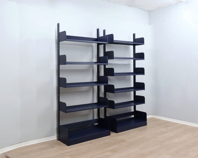 Vintage 1970s "Congresso" industrial metal bookcase by Lips Vago in rare bluette / Étagère modulable / Congresso Regal / Estantería azul