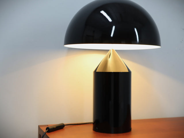 Vintage Oluce Atollo 233 large size, Magistretti, 1980s gloss black. Lampada originale grande. Black metal design lamp. Große Atollo Leuchte.