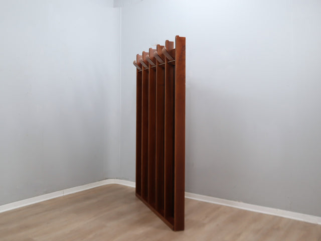 Italian 1970s La Moderna wood entryway coat rack with amber mirrors Gronda style, appendiabiti vintage, Garderobe mit Spiegel, vestiaire, perchero