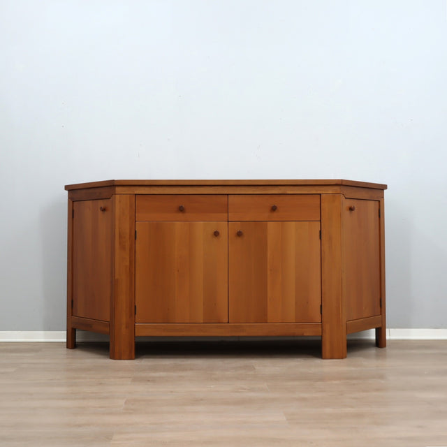 Vintage 1970s Italian solid walnut faceted sideboard in Scarpa and Michelucci style. Madia anni 70 noce massello. Enfilade noyer massif 1970.