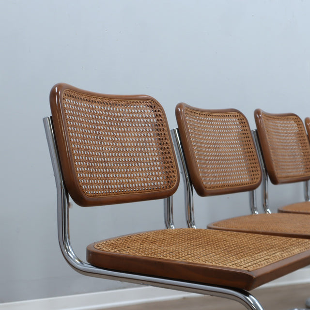 Set of 6 1970s Italian Cesca style cantilever dining chairs in chrome and Vienna straw. Lot de 6 chaises style Cesca. 6er Set Freischwinger Stühle.   