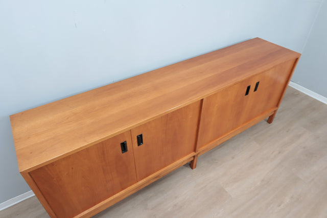 Vintage oak sidebaord Italy 1960s