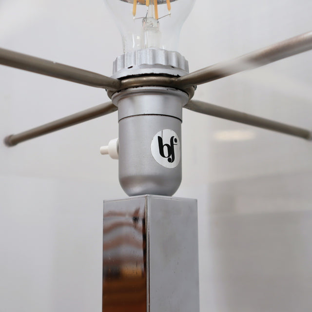 1970s Banci Firenze chrome and acrylic table lamp with plexiglass shade. Lampe de table Banci Firenze 70s. Banci Firenze Acryl Tischleuchte.