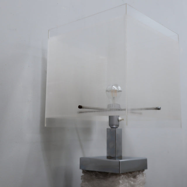 1970s Banci Firenze chrome and acrylic table lamp with plexiglass shade. Lampe de table Banci Firenze 70s. Banci Firenze Acryl Tischleuchte.