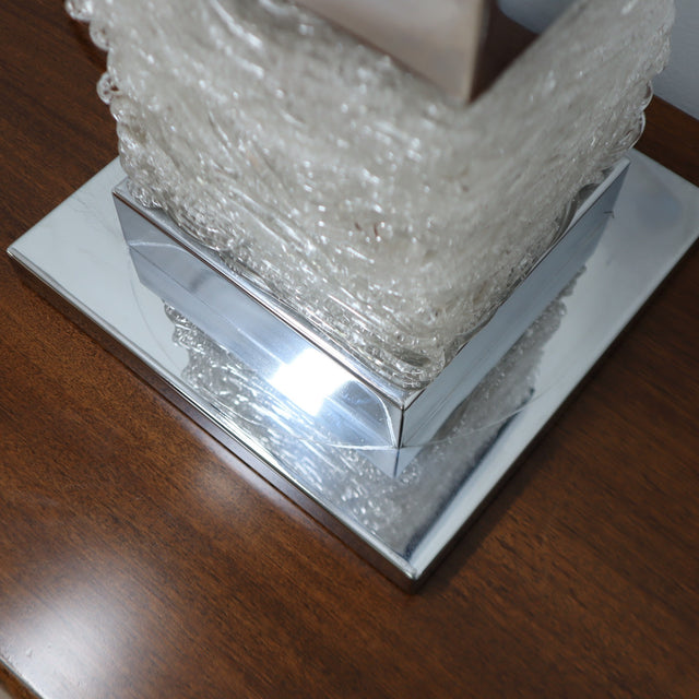 1970s Banci Firenze chrome and acrylic table lamp with plexiglass shade. Lampe de table Banci Firenze 70s. Banci Firenze Acryl Tischleuchte.
