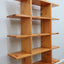Libreria anni 70 (Modulares Bücherregal 70er) in larice naturale Meuble en mélèze naturel, Vintage room divider bookcase e Estantería modular trasformabile.