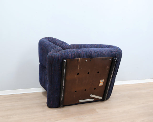 Claudio Vagnoni Pagru modular sofa for 1P. 1970s Italian space age sectional couch. Divano componibile design. Canapé modulaire vintage bleu.
