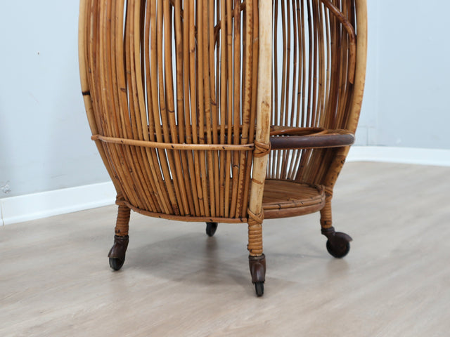 Vintage 1960s Carrello bar anni 60 rattan Italian Rattan Bar Cart, Chariot bar rotin Rattan Barwagen, Carrito de mimbre