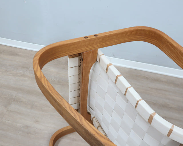 Crassevig dondolo, vintage rocking chair, mid-century modern, Italian design, space age armchair, chêne courbé, Schaukelstuhl Holz.