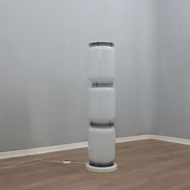 1970s Tronconi Murano glass totem floor lamp with chrome discs. Lampadaire totem verre Murano Tronconi 70s. Tronconi Muranoglas Stehleuchte 1970er.   