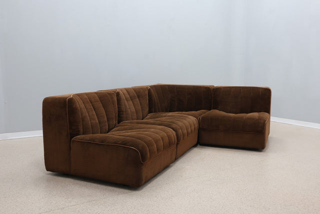 Vintage 9000 modular sofa design Tito Agnoli, ARFLEX 1970s
