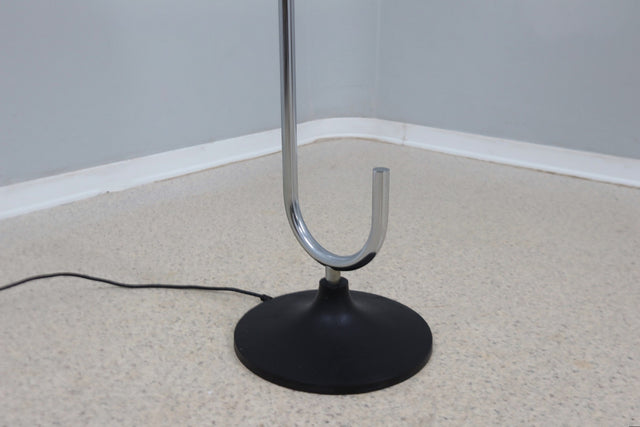 Harvey Guzzini adjustable floor lamp 1970s