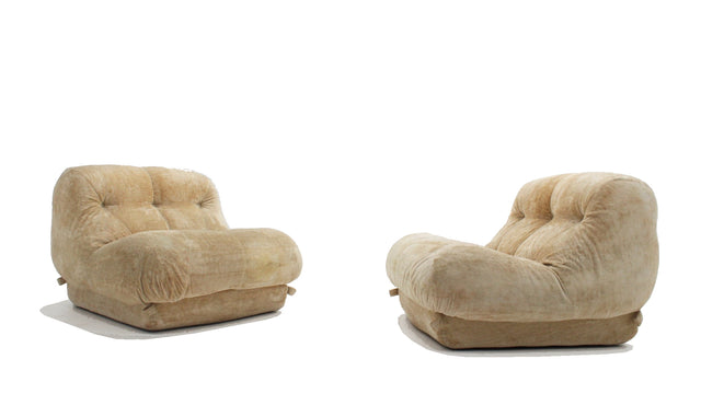 Nuvolone armchairs Rino Maturi 1970s, set of 2